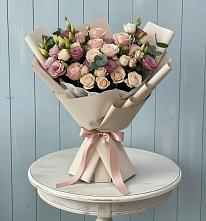 Букет цветов из:  Розы и Лизиантусы в Зеленогорском Ставропольского края
