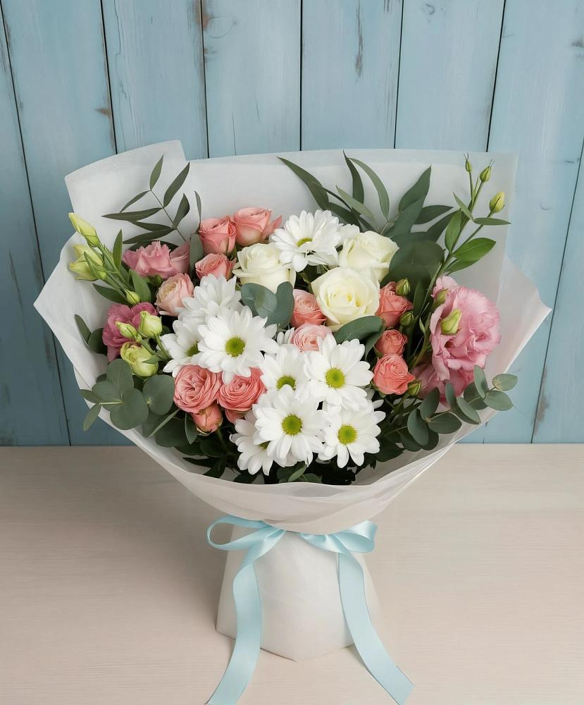 Букет цветов из: Розы, Лизиантусы и Хризантемы в Зеленогорском Ставропольского края