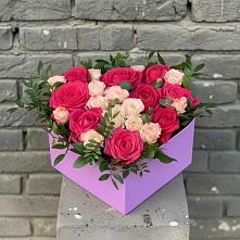 Цветочная композиция из Розы в коробке в Зеленогорском Ставропольского края