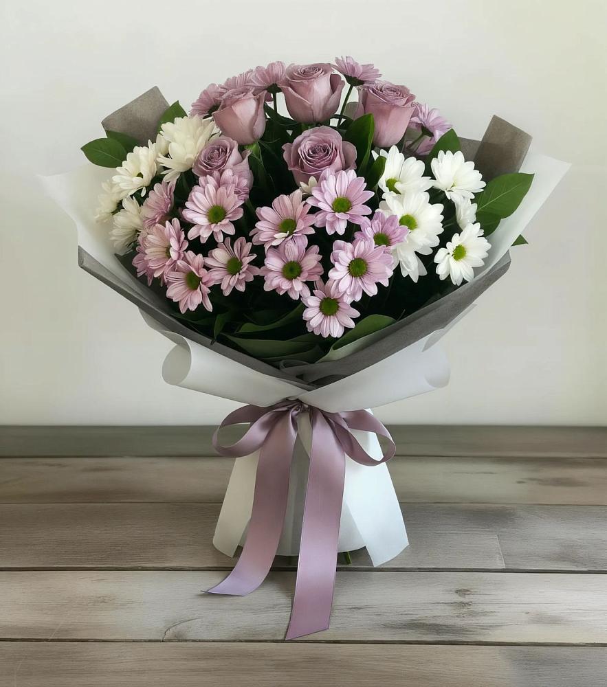 Букет цветов из: Хризантемы и Розы в Зеленогорском Ставропольского края