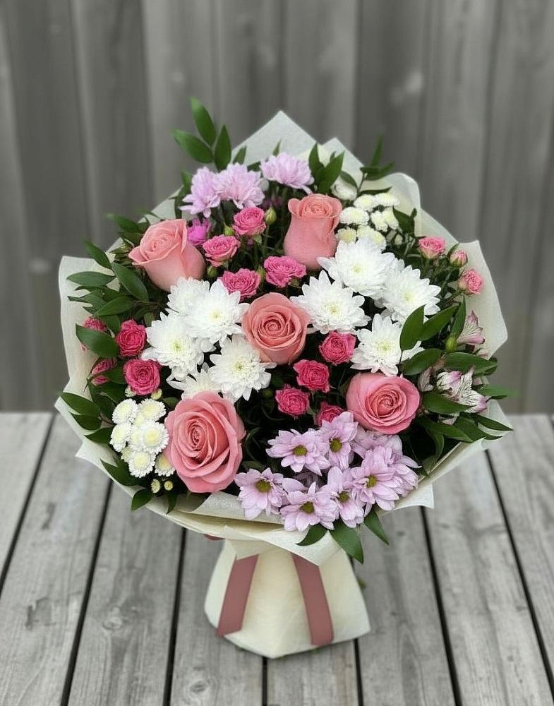 Букет цветов из: Альстромерии, Гвоздики, Розы и Хризантемы в Зеленогорском Ставропольского края