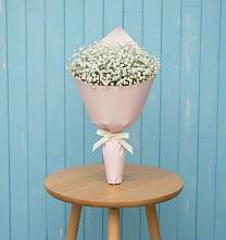 Букет цветов из:  Гипсофила в Зеленогорском Ставропольского края