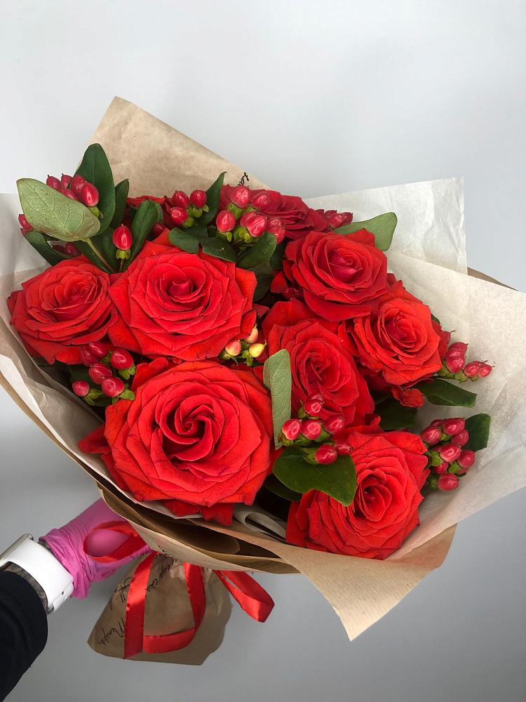 Букет цветов из: Розы в Зеленогорском Ставропольского края