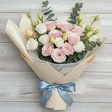 Букет цветов из:  Лизиантусы в Зеленогорском Ставропольского края