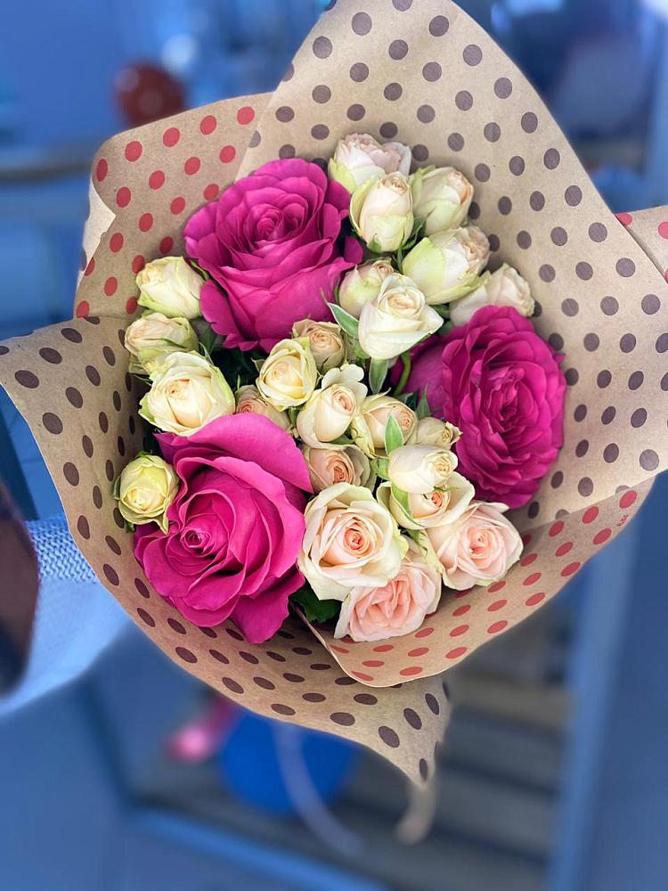 Букет цветов из: Розы в Зеленогорском Ставропольского края