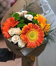 Букет цветов из:  Герберы, Хризантемы и Розы в Зеленогорском Ставропольского края