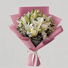 Букет цветов из:  Лилии в Зеленогорском Ставропольского края