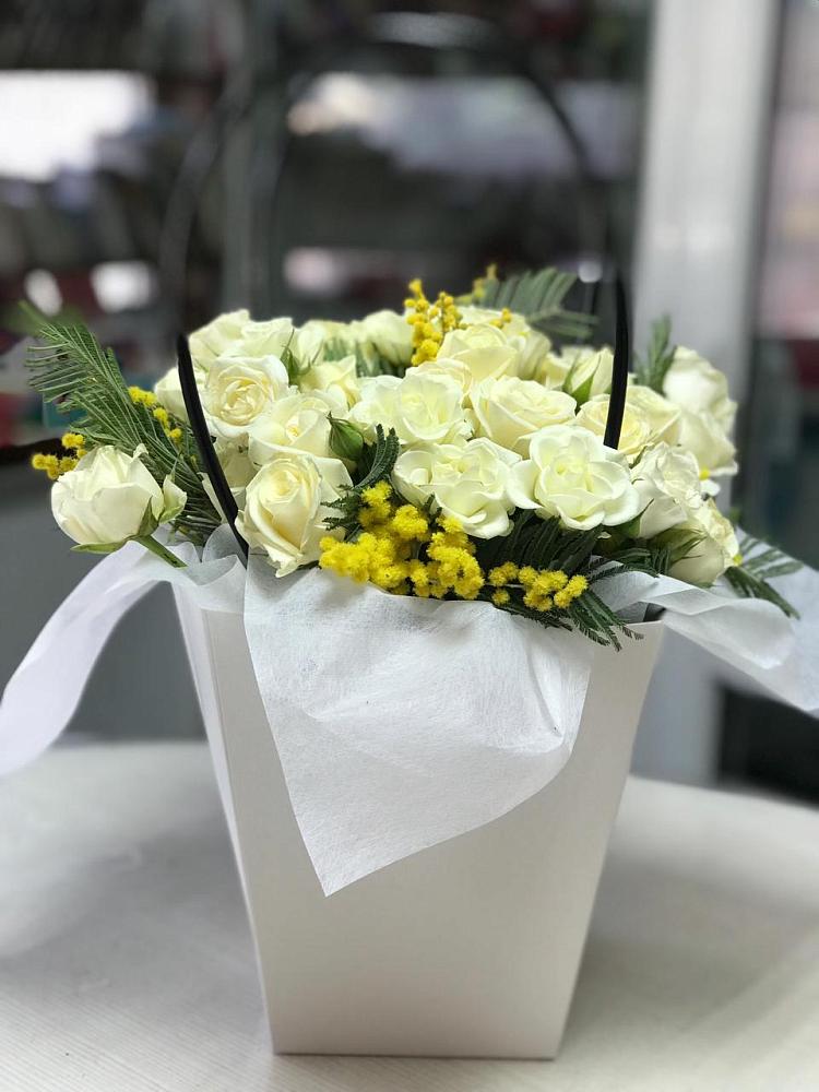 Цветочная композиция из Розы  в Зеленогорском Ставропольского края