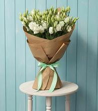 Букет цветов из:  Лизиантусы в Зеленогорском Ставропольского края