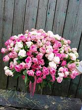 Букет Розовые кустовые розы Натали и Лав Лидия в Зеленогорском Ставропольского края