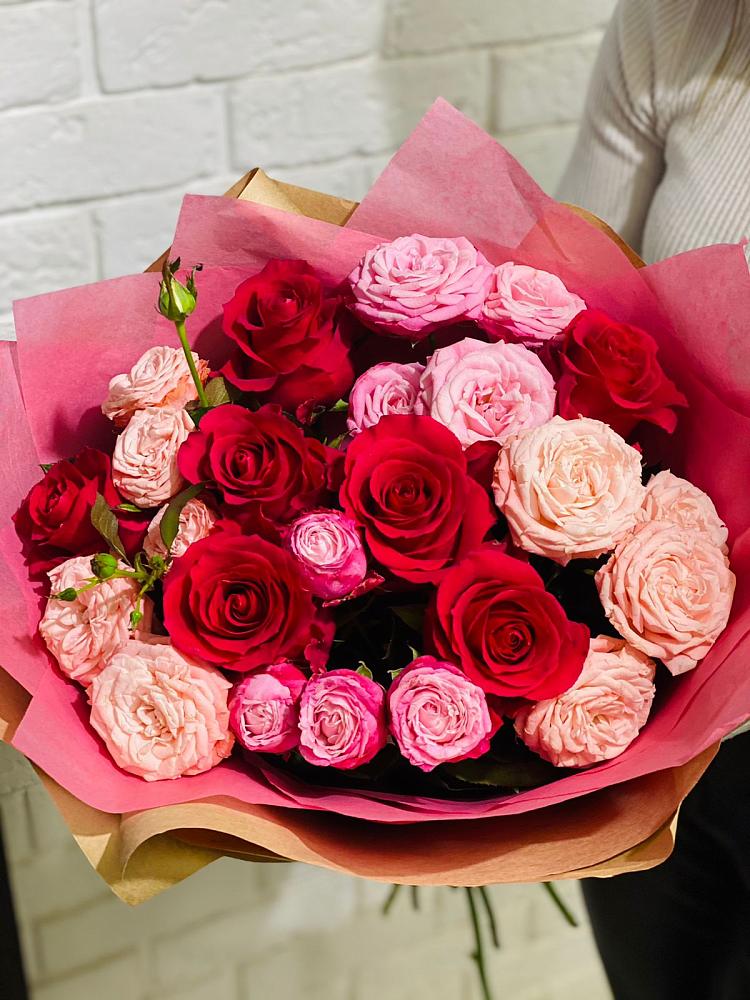 Букет цветов из: Розы в Зеленогорском Ставропольского края