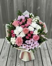 Букет цветов из:  Альстромерии, Гвоздики, Розы и Хризантемы в Зеленогорском Ставропольского края