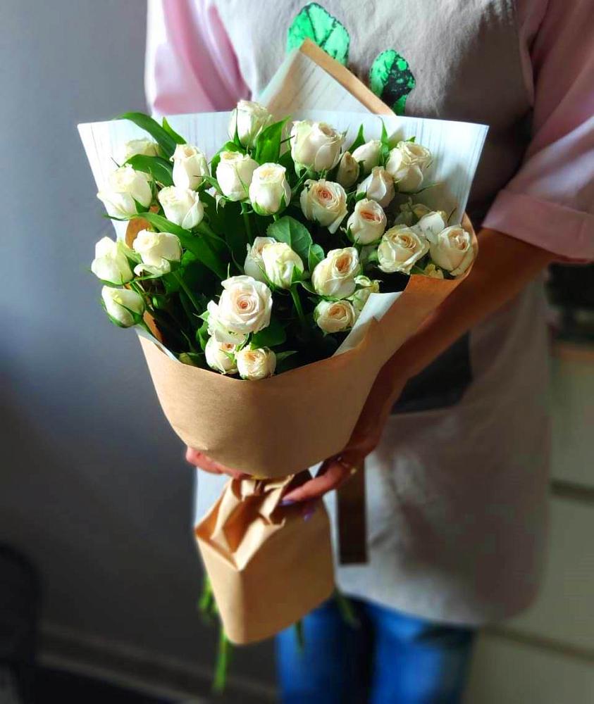 Букет цветов из: Розы в Зеленогорском Ставропольского края
