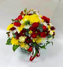 Цветочная композиция из Хризантемы и Розы в корзине в Зеленогорском Ставропольского края