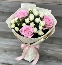 Букет цветов из:  Розы в Зеленогорском Ставропольского края