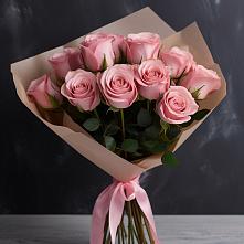 Букет 11 розовых роз в Зеленогорском Ставропольского края