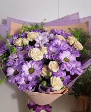 Букет цветов из:  Хризантемы и Розы в Зеленогорском Ставропольского края