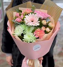Букет цветов из:  Герберы, Хризантемы и Розы в Зеленогорском Ставропольского края