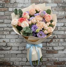 Букет цветов из:  Розы, Лизиантусы и Гвоздики #REPLACE_PRED# Зеленогорском Ставропольского края