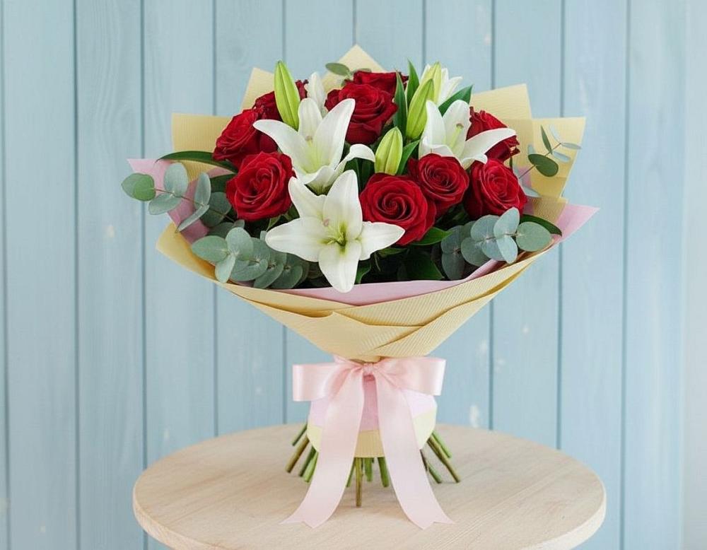 Букет цветов из: Лилии и Розы в Зеленогорском Ставропольского края